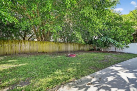 Villa ou maison à louer à Port St. Lucie, Floride: 3 chambres, 160.72 m2 № 2041799 - photo 20
