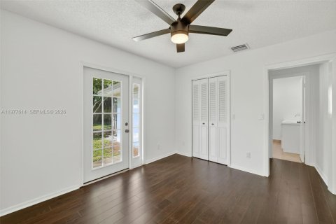 Villa ou maison à louer à Port St. Lucie, Floride: 3 chambres, 160.72 m2 № 2041799 - photo 9
