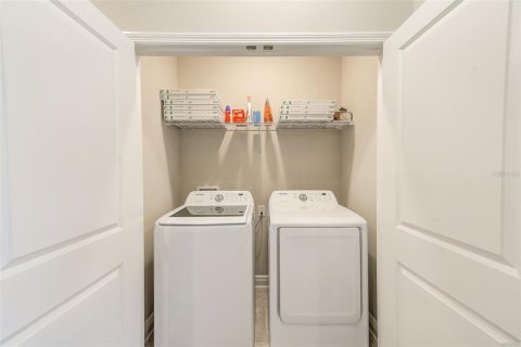 Townhouse in Clearwater, Florida 2 bedrooms, 145.95 sq.m. № 2139367 - photo 19