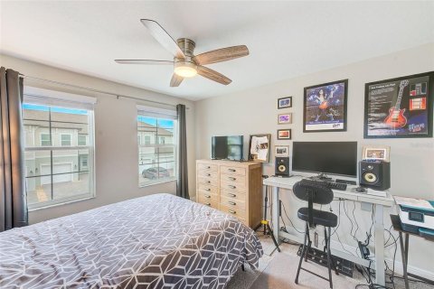 Townhouse in Clearwater, Florida 2 bedrooms, 145.95 sq.m. № 2139367 - photo 26