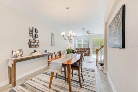 Townhouse in Clearwater, Florida 2 bedrooms, 145.95 sq.m. № 2139367 - photo 11