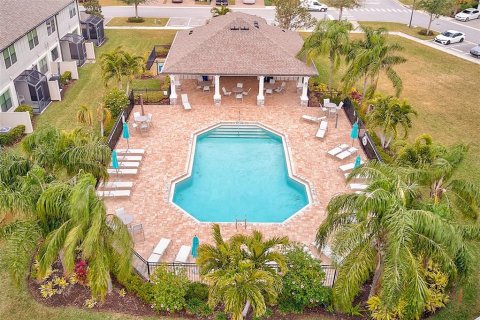Townhouse in Clearwater, Florida 2 bedrooms, 145.95 sq.m. № 2139367 - photo 29