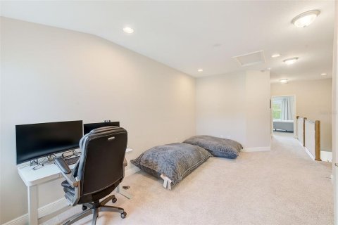 Townhouse in Clearwater, Florida 2 bedrooms, 145.95 sq.m. № 2139367 - photo 21