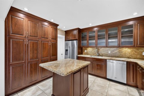 Casa en venta en Pembroke Pines, Florida, 3 dormitorios, 150.04 m2 № 2185697 - foto 10