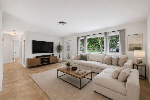 Casa en venta en Pembroke Pines, Florida, 3 dormitorios, 150.04 m2 № 2185697 - foto 4