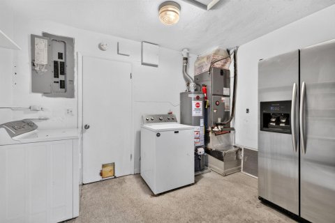 Casa en venta en Pembroke Pines, Florida, 3 dormitorios, 150.04 m2 № 2185697 - foto 29