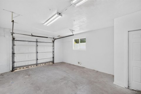 Casa en venta en Pembroke Pines, Florida, 3 dormitorios, 150.04 m2 № 2185697 - foto 30