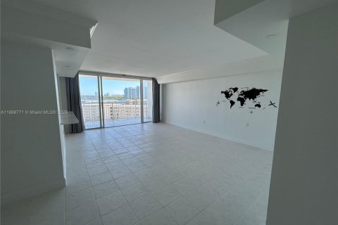 Condominio en venta en Aventura, Florida, 2 dormitorios, 145.39 m2 № 1979357 - foto 4