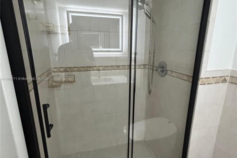 Condominio en venta en Aventura, Florida, 2 dormitorios, 145.39 m2 № 1979357 - foto 21