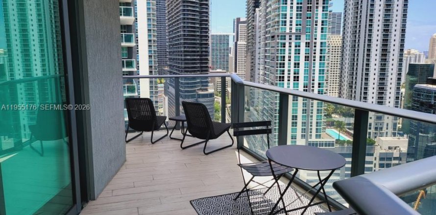 Condo à Miami, Floride, 2 chambres  № 2153389