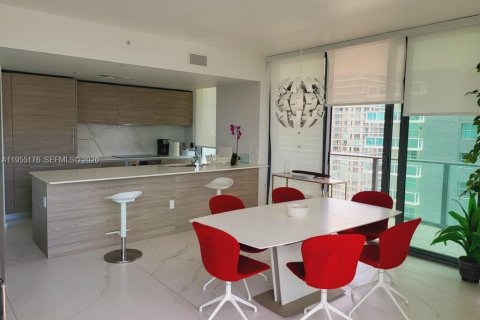 Copropriété à louer à Miami, Floride: 2 chambres, 118.82 m2 № 2153389 - photo 9