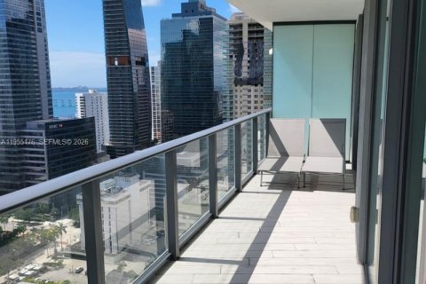 Copropriété à louer à Miami, Floride: 2 chambres, 118.82 m2 № 2153389 - photo 2