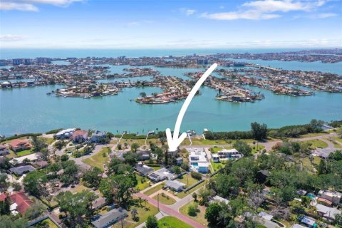 Villa ou maison à vendre à Saint Petersburg, Floride: 5 chambres, 288.46 m2 № 1638199 - photo 23