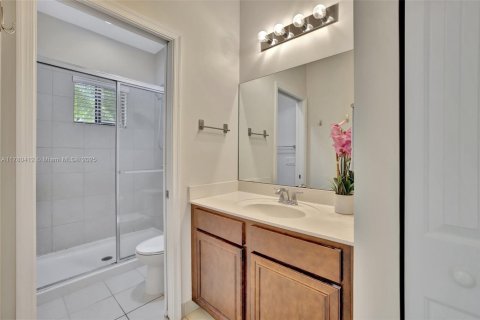 Townhouse in Oakland Park, Florida 3 bedrooms, 121.05 sq.m. № 1697883 - photo 30