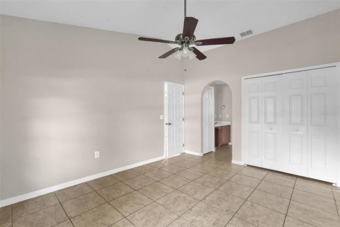 Villa ou maison à vendre à Kissimmee, Floride: 3 chambres, 131.18 m2 № 2211309 - photo 9