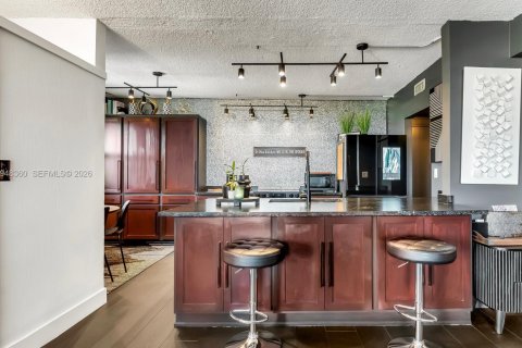 Condominio en venta en Hollywood, Florida, 2 dormitorios, 124.86 m2 № 2006119 - foto 4