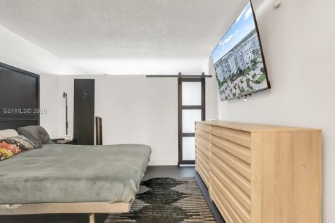 Condominio en venta en Hollywood, Florida, 2 dormitorios, 124.86 m2 № 2006119 - foto 13