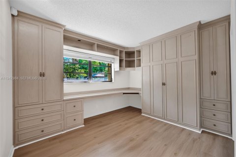 Condominio en venta en Pompano Beach, Florida, 2 dormitorios, 116.13 m2 № 2000451 - foto 9