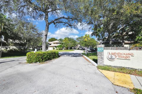 Condominio en venta en Pompano Beach, Florida, 2 dormitorios, 116.13 m2 № 2000451 - foto 26