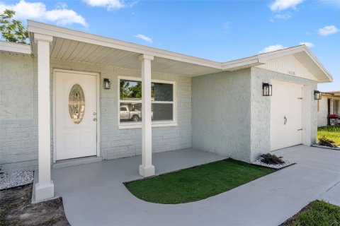 Casa en venta en Port Richey, Florida, 3 dormitorios, 136.66 m2 № 1907557 - foto 2