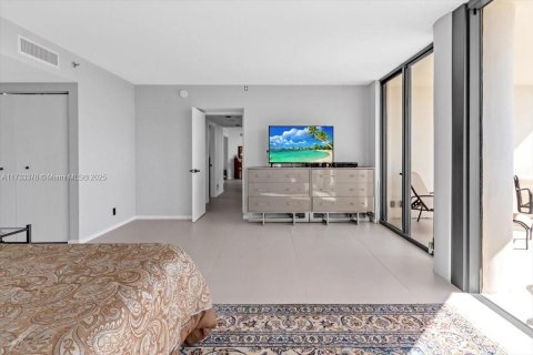 Copropriété à vendre à Aventura, Floride: 3 chambres, 170.94 m2 № 1892323 - photo 18