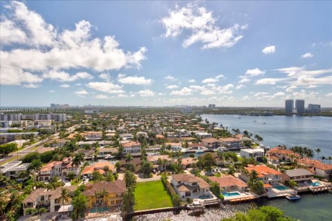 Copropriété à vendre à Aventura, Floride: 3 chambres, 170.94 m2 № 1892323 - photo 14