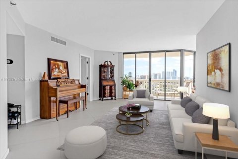 Copropriété à vendre à Aventura, Floride: 3 chambres, 170.94 m2 № 1892323 - photo 7