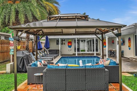 Villa ou maison à vendre à Dania Beach, Floride: 5 chambres, 176.05 m2 № 2085413 - photo 10