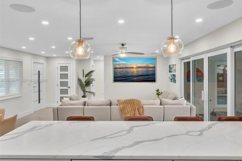 Villa ou maison à vendre à Dania Beach, Floride: 5 chambres, 176.05 m2 № 2085413 - photo 20