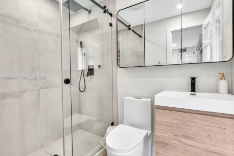 Villa ou maison à vendre à Dania Beach, Floride: 5 chambres, 176.05 m2 № 2085413 - photo 29