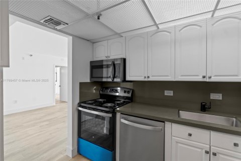 Copropriété à vendre à Aventura, Floride: 2 chambres, 93.92 m2 № 1985464 - photo 8