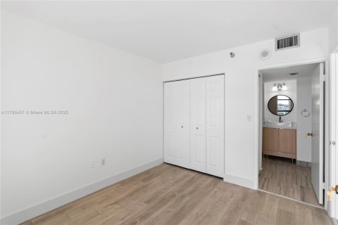 Copropriété à vendre à Aventura, Floride: 2 chambres, 93.92 m2 № 1985464 - photo 20