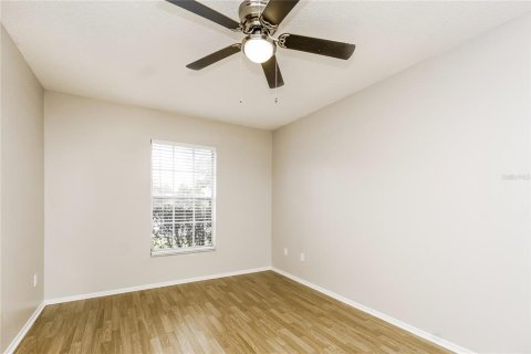 Casa en alquiler en Deltona, Florida, 3 dormitorios, 119.75 m2 № 1873244 - foto 13