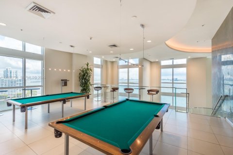 Condominio en alquiler en Miami, Florida, 1 dormitorio, 72.46 m2 № 2071151 - foto 27