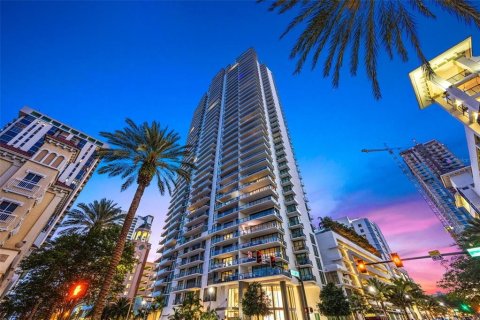 Condo à Saint Petersburg, Floride, 2 chambres  № 2329364