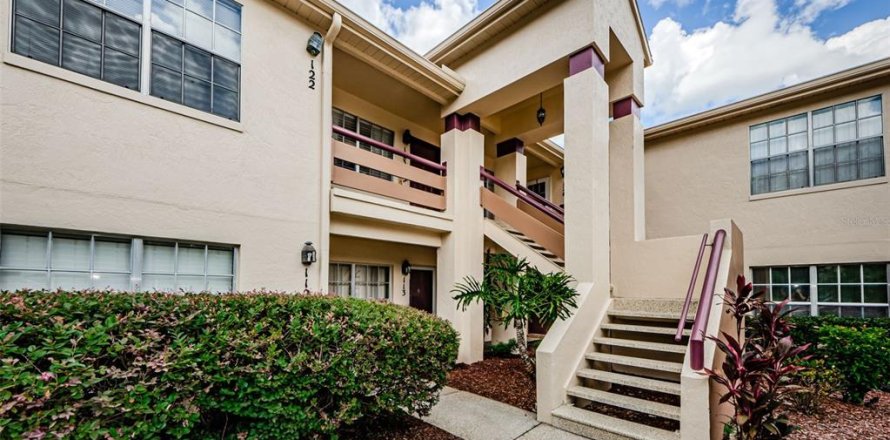 Condominio en New Port Richey, Florida, 2 dormitorios  № 1689587