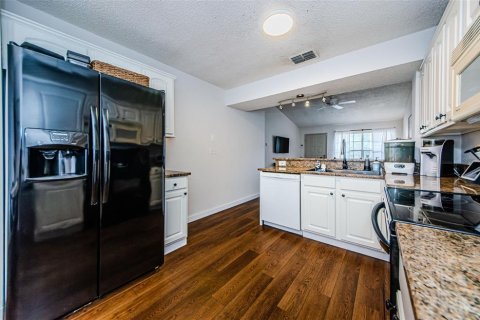 Condominio en venta en New Port Richey, Florida, 2 dormitorios, 85.93 m2 № 1689587 - foto 10