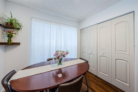 Condominio en venta en New Port Richey, Florida, 2 dormitorios, 85.93 m2 № 1689587 - foto 12