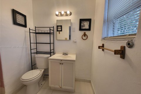 Casa en alquiler en Dania Beach, Florida, 1 dormitorio, 61.32 m2 № 2019823 - foto 14