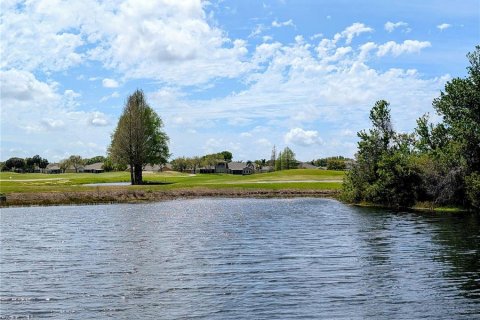 Condo in Sun City Center, Florida, 2 bedrooms  № 2123475 - photo 26