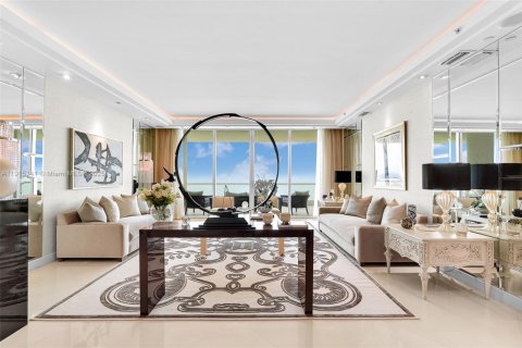 Купить кондоминиум в Санни-Айлс-Бич, Флорида 3 спальни, 323.3м2, № 1971304 - фото 5