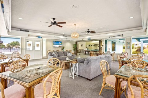 Condo in Jensen Beach, Florida, 2 bedrooms  № 1867187 - photo 22