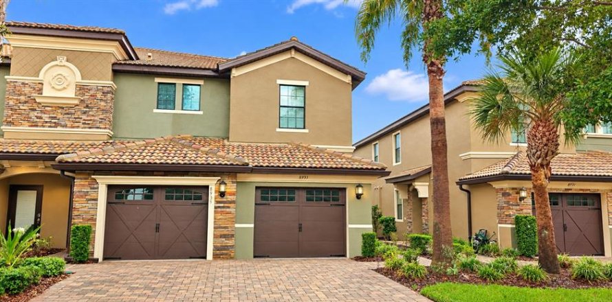 Touwnhouse à Davenport, Floride 2 chambres, 130.9 m2 № 2422817