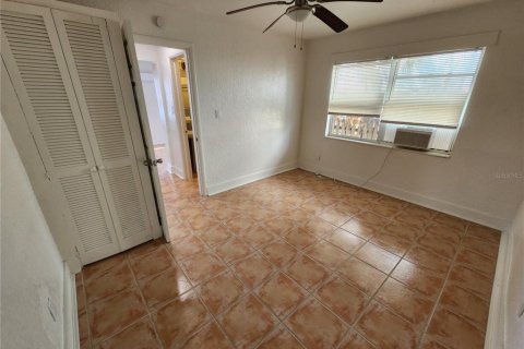 Apartment in Treasure Island, Florida 1 bedroom, 55.74 sq.m. № 1837165 - photo 3