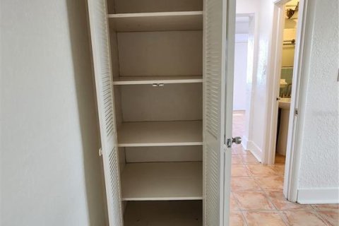 Apartment in Treasure Island, Florida 1 bedroom, 55.74 sq.m. № 1837165 - photo 15