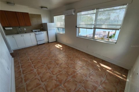 Apartment in Treasure Island, Florida 1 bedroom, 55.74 sq.m. № 1837165 - photo 11