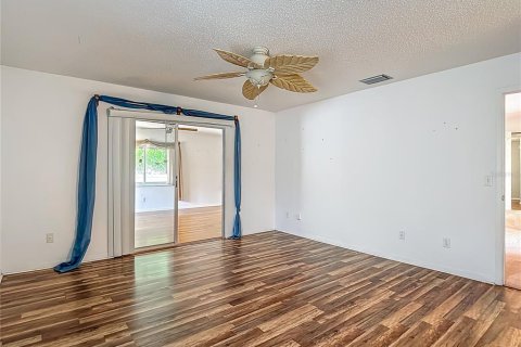 House in Sun City Center, Florida 3 bedrooms, 207.26 sq.m. № 1793245 - photo 17