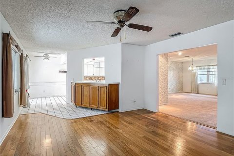 Купить виллу или дом в Сан-Сити-Центр, Флорида 4 комнаты, 207.26м2, № 1793245 - фото 12