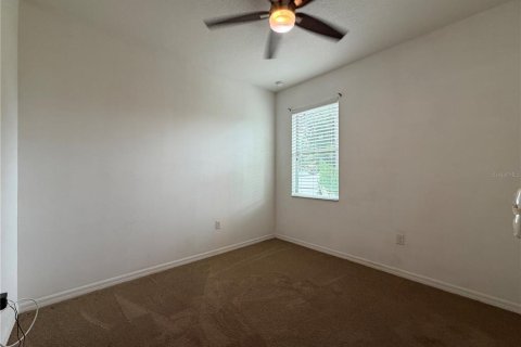 Villa ou maison à vendre à Kissimmee, Floride: 4 chambres, 165.74 m2 № 2434932 - photo 11