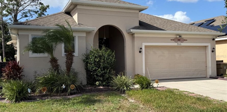 Villa ou maison à Kissimmee, Floride 4 chambres, 165.74 m2 № 2434932
